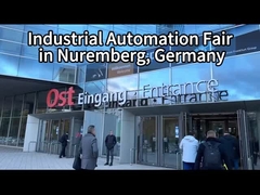 Wir gehen zusammen. Industrieautomation Messe in Nürnberg, Deutschland
